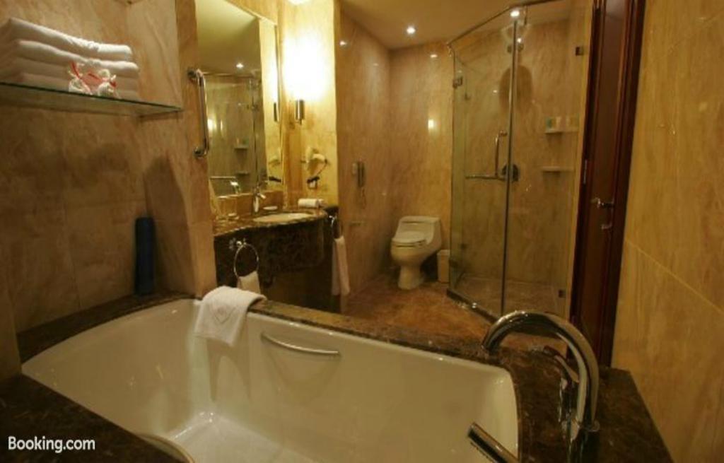 Beijing Jinlongtan Hotel Exterior photo